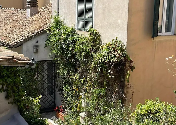 Apartment Madama Lucrezia - Fontana Di Trevi & Pantheon *